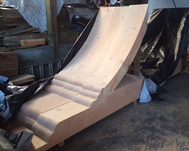 Large heavy timber brackets & braces